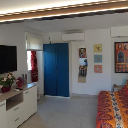 Casa Isabelle Mel Apartment ลาสเปเซีย ภายนอก รูปภาพ