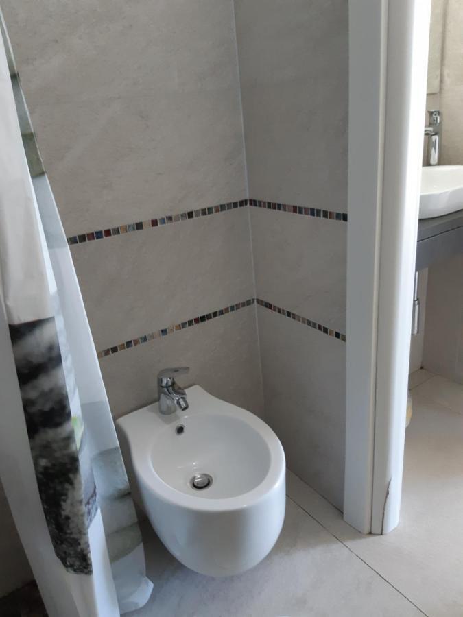 Casa Isabelle Mel Apartment ลาสเปเซีย ภายนอก รูปภาพ